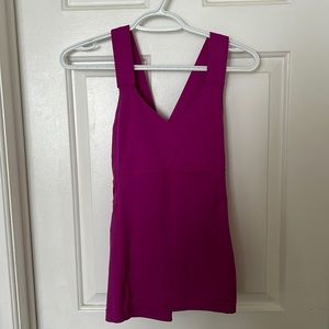Lululemon tank size 8